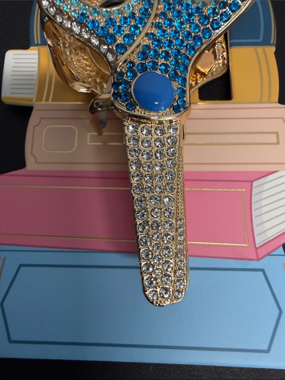 Piper K | Whimsical Rhinestone Scissor Metal Hair Clip - Picture 4 of 8